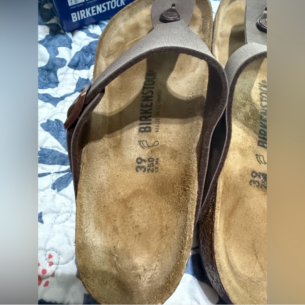 Gizeh Birkenstock Thong Sandals - Picture 3 of 8